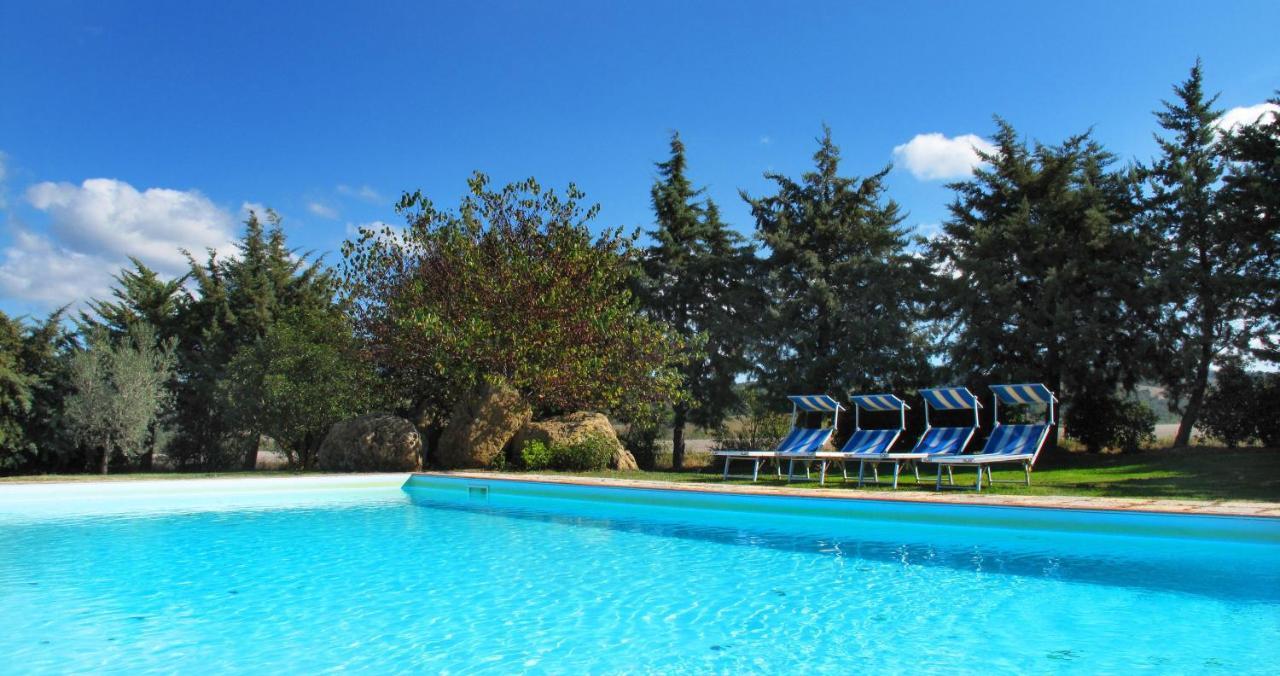 Appartamento Uva - Agriturismo Le Selvole Pomarance Exteriér fotografie